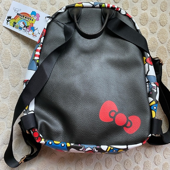 Hello Kitty Mini Backpack - Picture 2 of 4